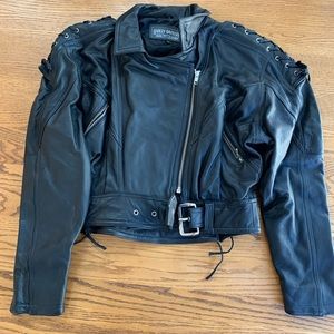 Womens medium Harley Davidson 80’s leather jacket